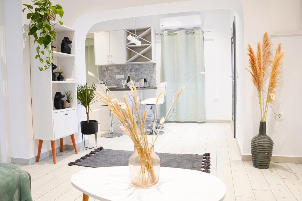 Sunstone Apartment Fira  Extérieur photo